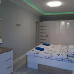люкс 2